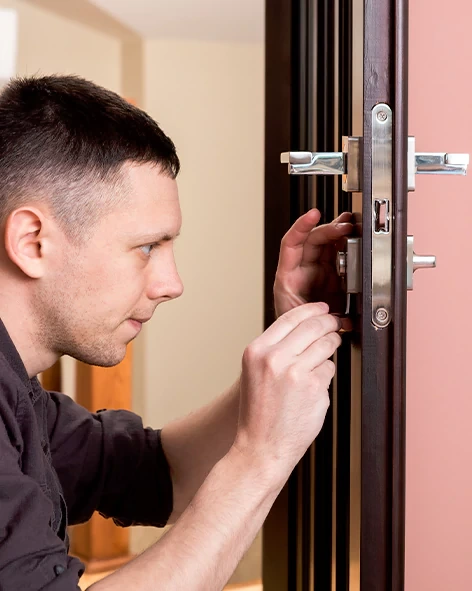 : Professional Locksmith For Commercial And Residential Locksmith Services in Newark, NJ