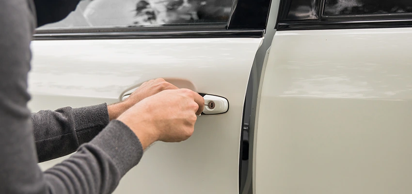 Unlock Car Door Service in Newark, NJ